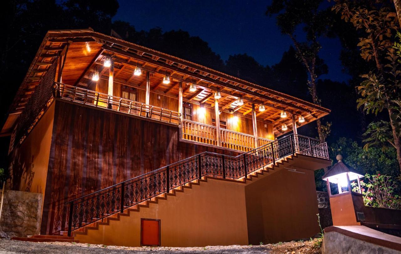 Kalpavanam Heritage Resort テッカディ エクステリア 写真