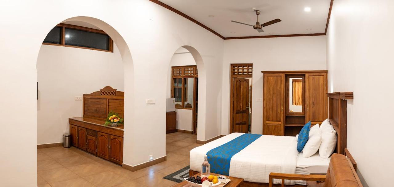 Kalpavanam Heritage Resort テッカディ エクステリア 写真